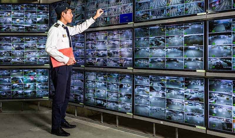 An Ninh Thông Minh: Hệ thống an ninh đa lớp với camera giám sát 24/7, kiểm soát ra vào bằng Face ID, bảo vệ chuyên nghiệp đảm bảo an toàn tuyệt đối.