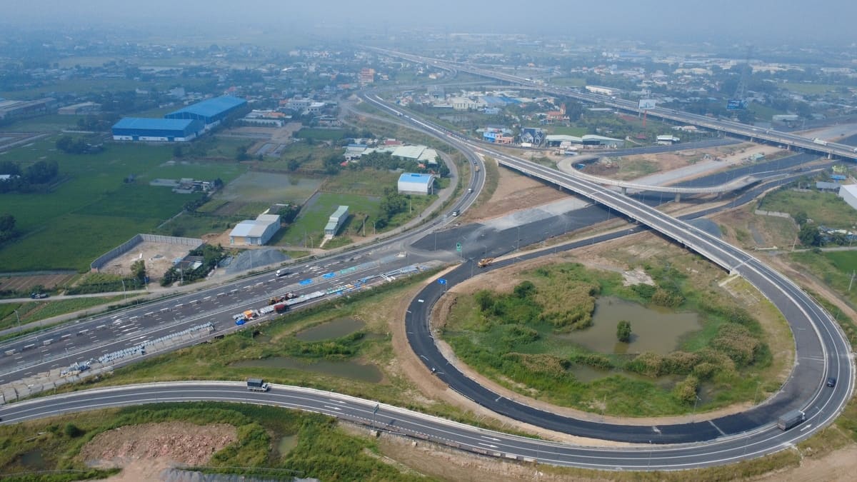 Tiến độ Vành Đai 3 TP.HCM: Công trường sôi động, thúc đẩy kết nối liên vùng