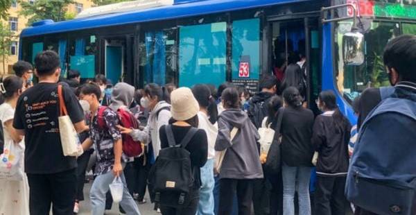 Khu Trọ Tiện Lợi Cho Sinh Viên Đại Học Công Thương TPHCM Gần Bến Xe Buýt
