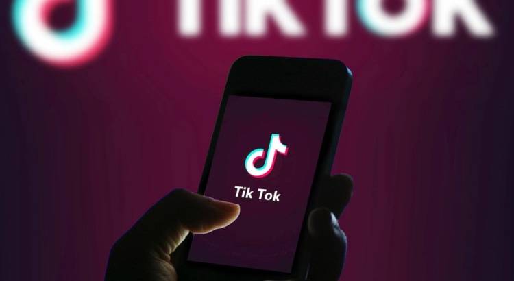 TikTok Marketing Bất Động Sản: Tiếp Cận Khách Hàng Tiềm Năng